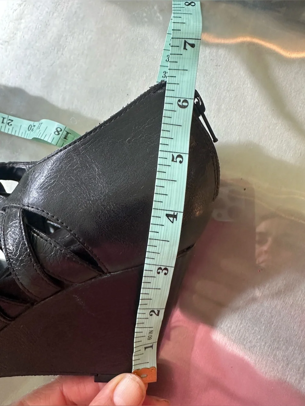 NWOT AEROSOLES Black Woven Peep-Toe Wedge Sandals size 9 ultra comfortable